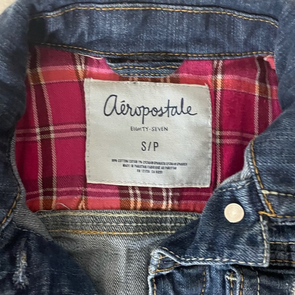 Denim jacket - Picture 2 of 4